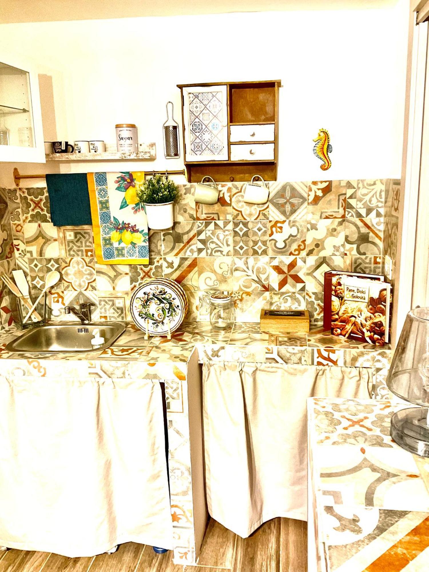 Mizzicahome Solemare Catania Bagian luar foto