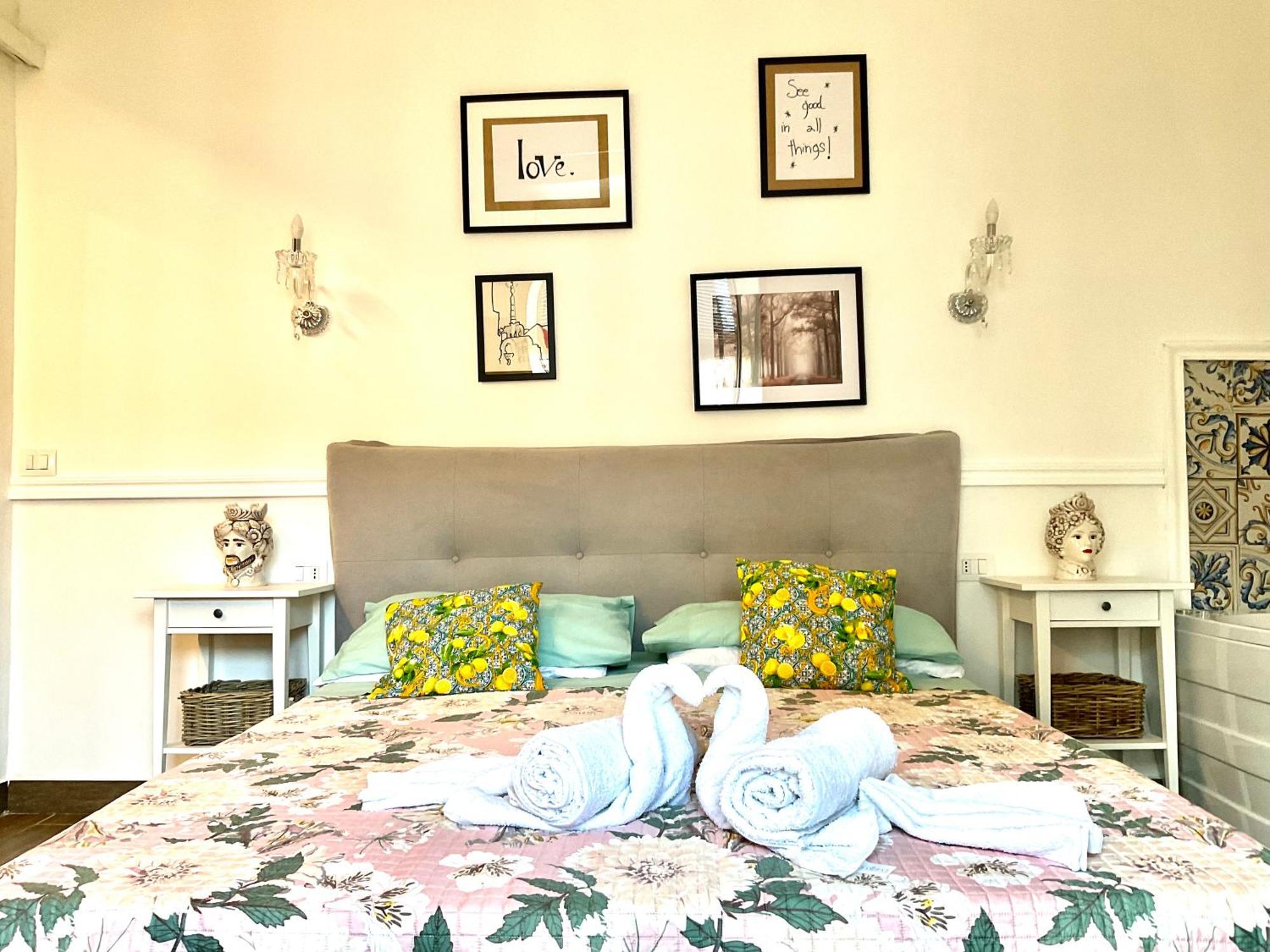 Mizzicahome Solemare Catania Bagian luar foto