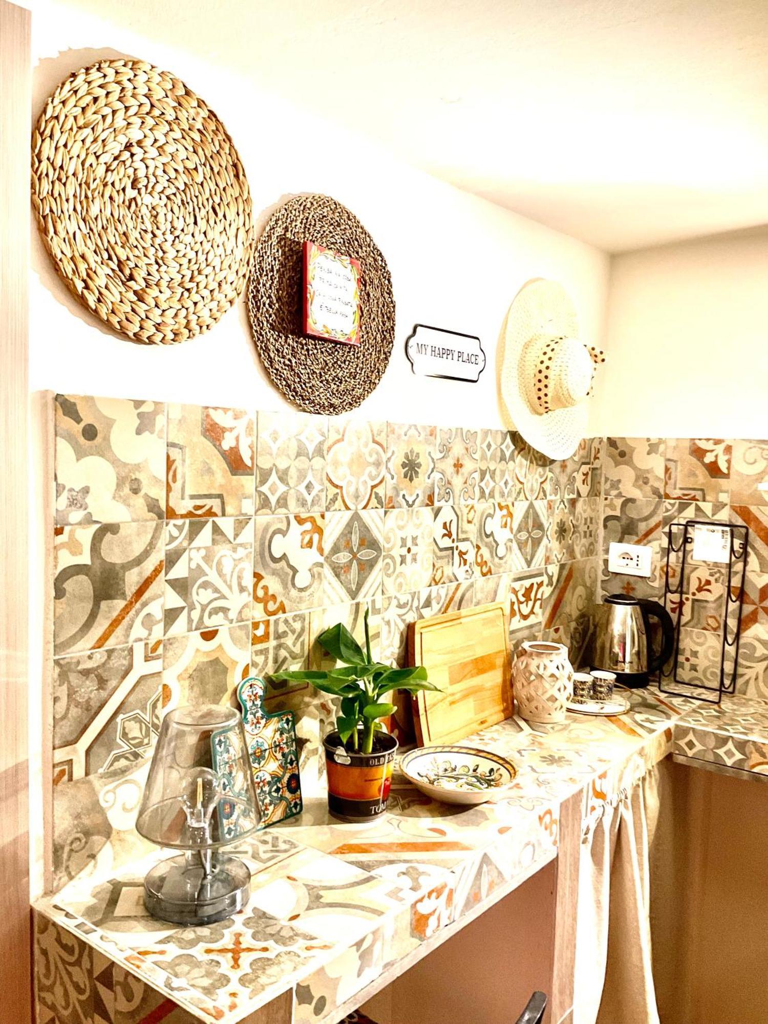 Mizzicahome Solemare Catania Bagian luar foto