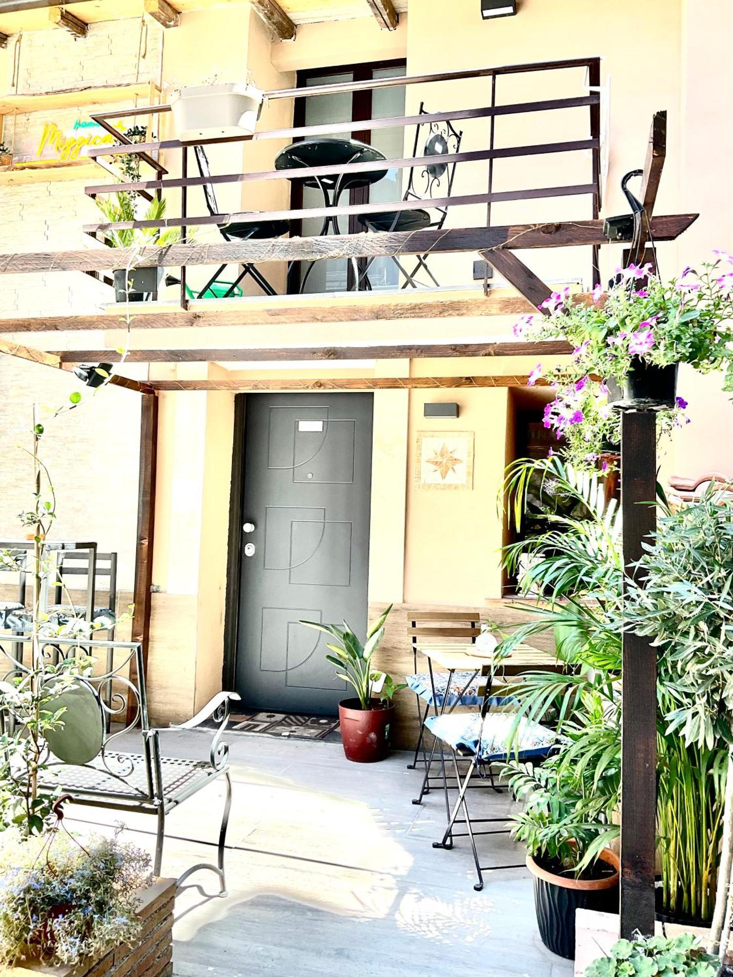 Mizzicahome Solemare Catania Bagian luar foto
